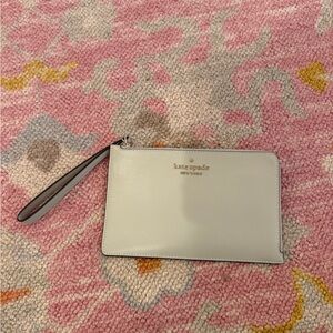 Kate spade New York green wristlet Never used